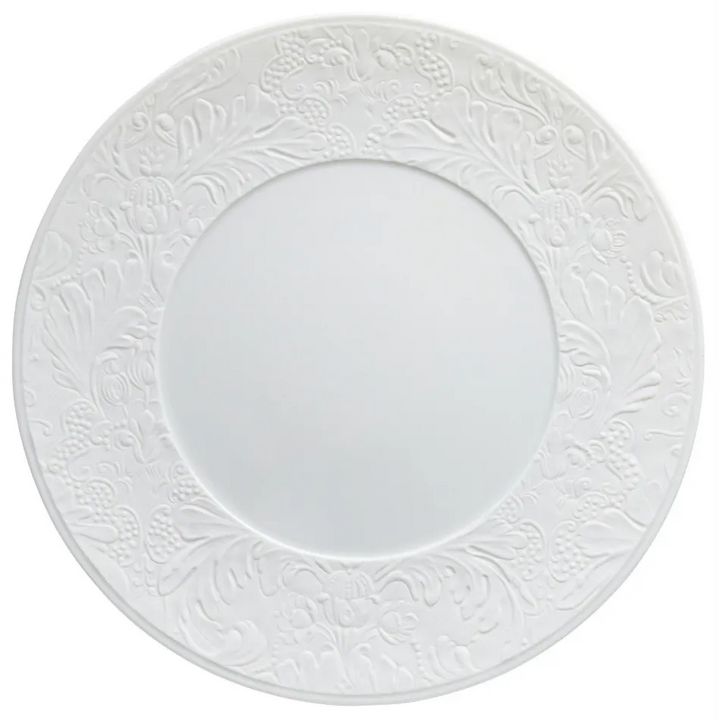 Italian Renaissance White American Dinner Plate with Engraved Rim