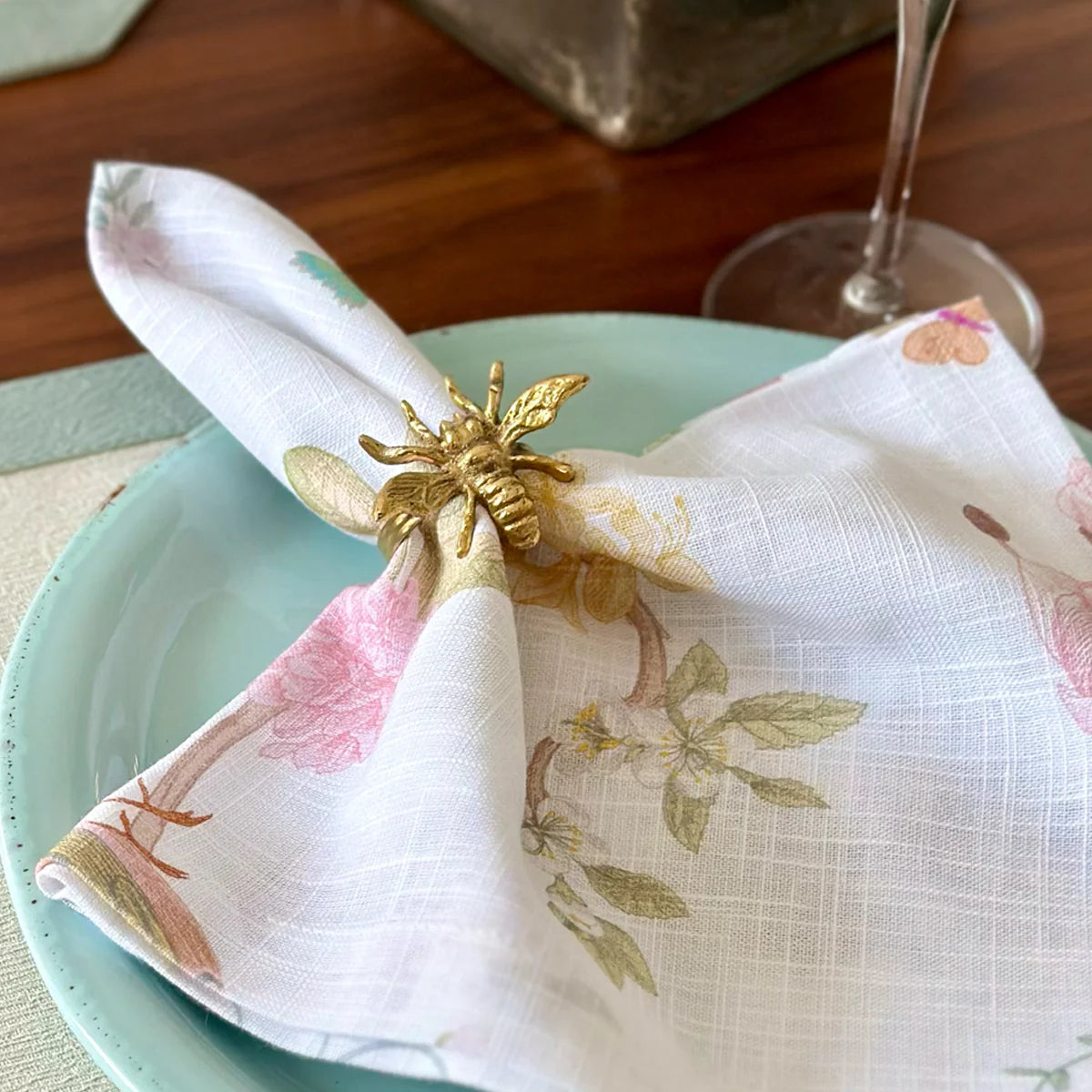 Bee Gold Napkin Rings